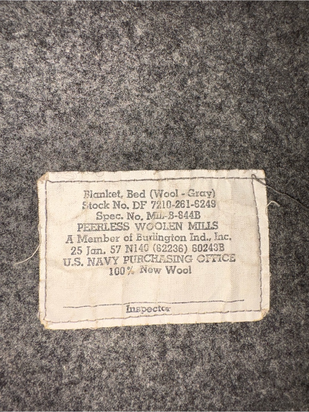 Military 100% Wool Gray Blanket - Picture 2 of 6